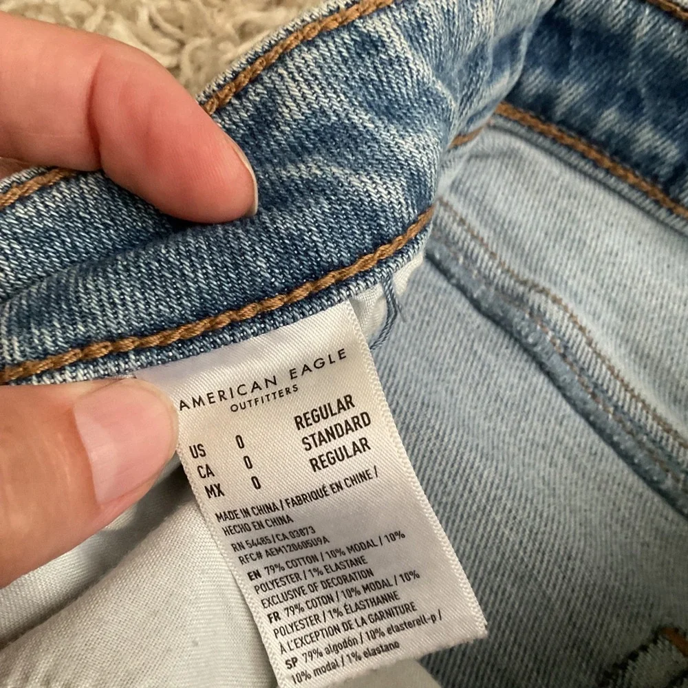 American Eagle Stretch Light Wash High Rise Slim Straight Jeans Size 0 Regular